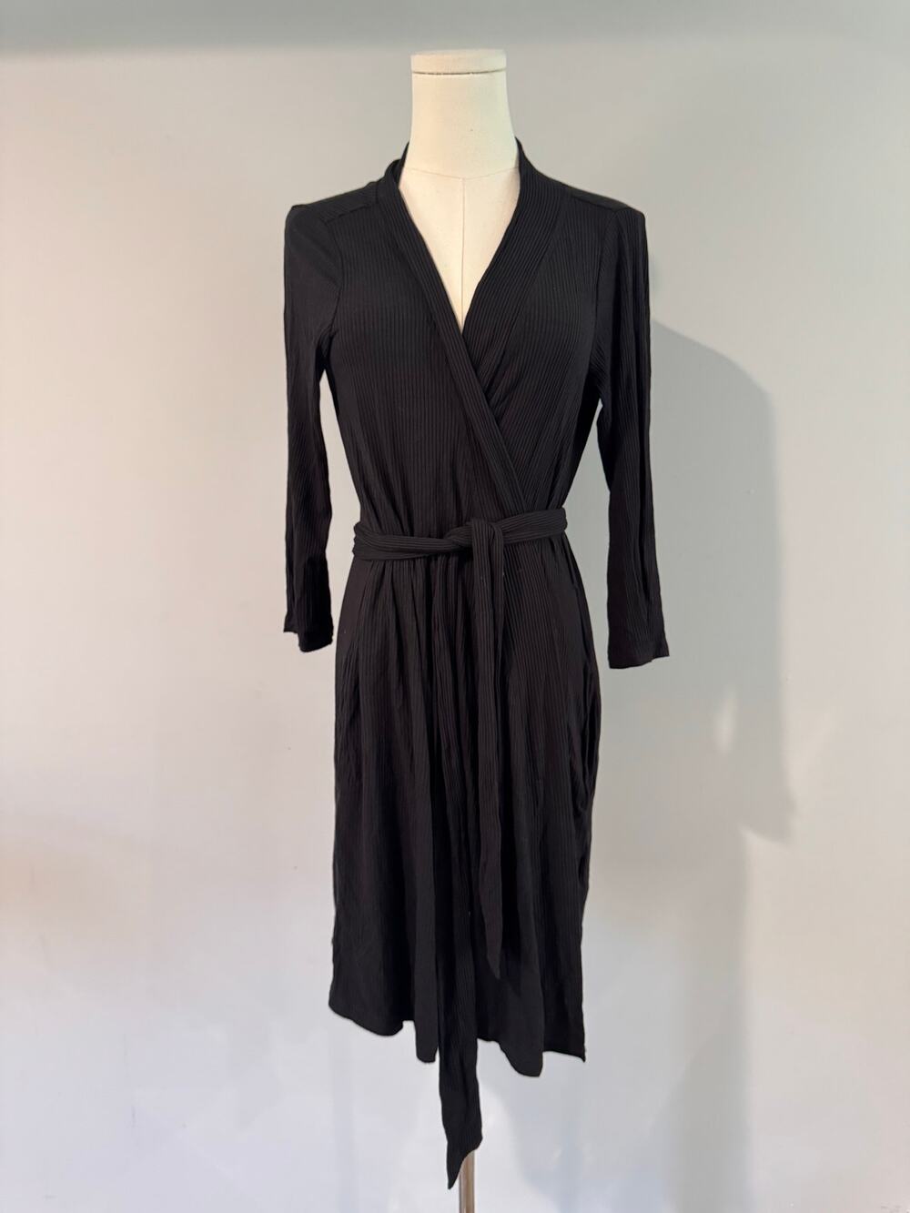 Posh Peanut Womens Wrap Tie Waist Cardigan Sweater Open Front Black Size S/M NWT